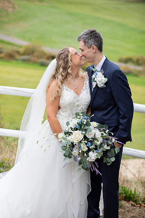 Emily&Zach00110