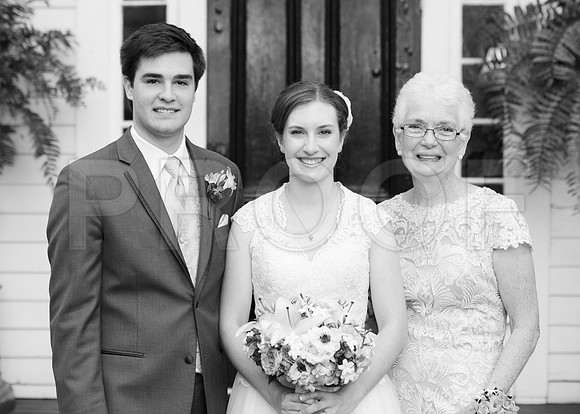 Emily&Trevor0238