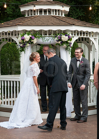 Elizabeth&Jonathan0237