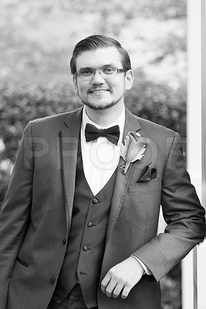 Elizabeth&Jonathan0111