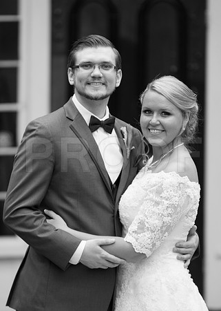 Elizabeth&Jonathan0170