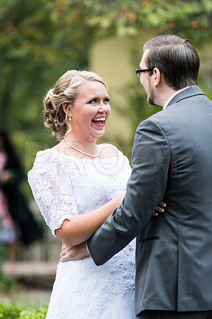 Elizabeth&Jonathan0155