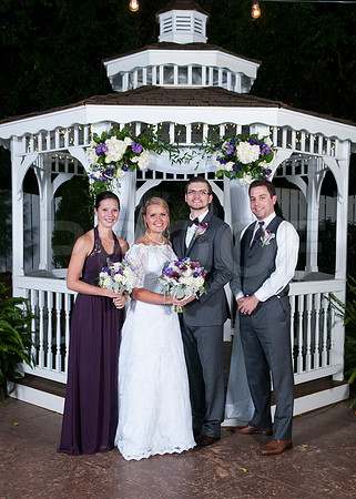 Elizabeth&Jonathan0341