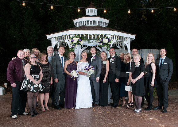 Elizabeth&Jonathan0335