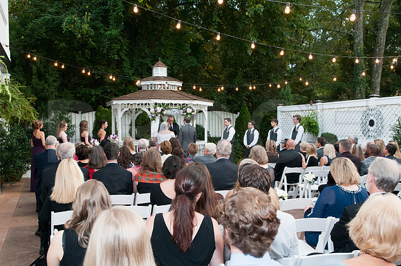 Elizabeth&Jonathan0259