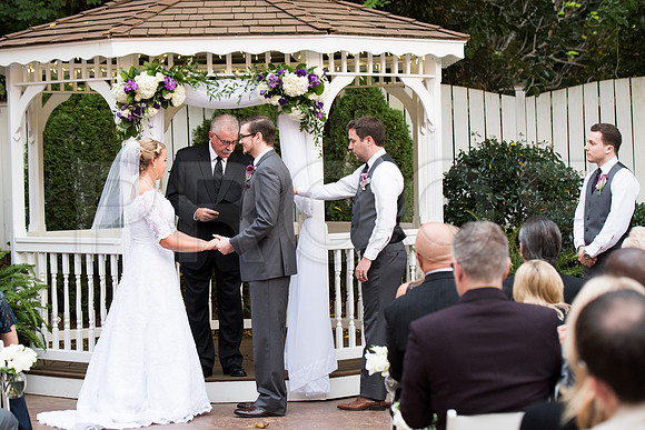 Elizabeth&Jonathan0276