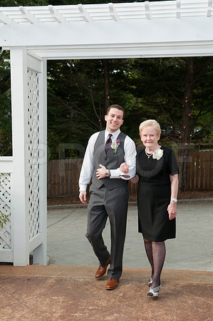 Elizabeth&Jonathan0200