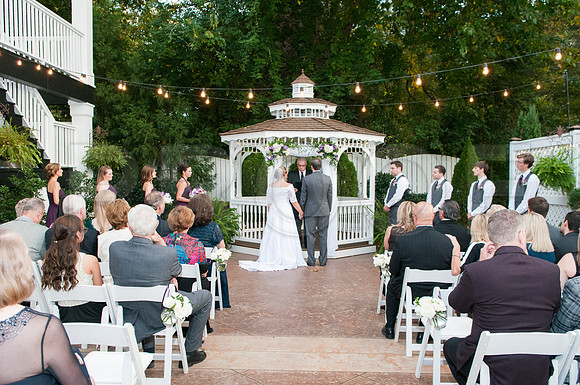 Elizabeth&Jonathan0256
