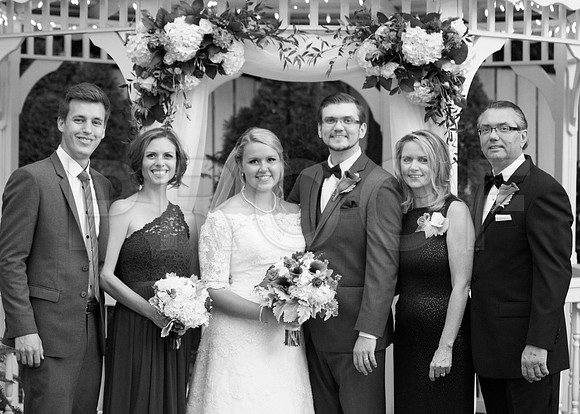 Elizabeth&Jonathan0333