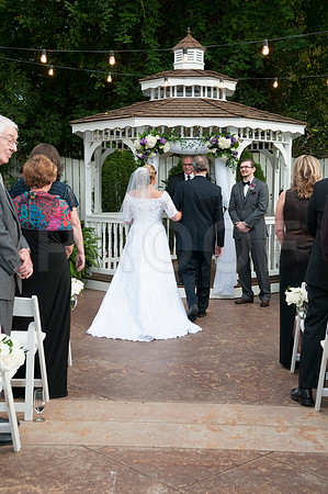 Elizabeth&Jonathan0225