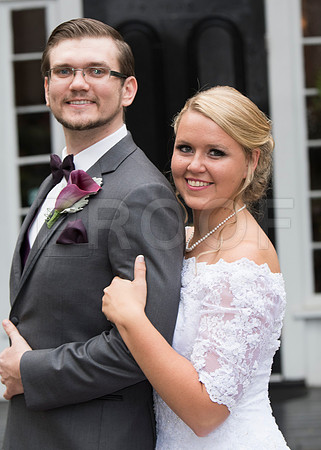 Elizabeth&Jonathan0174