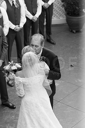 Elizabeth&Jonathan0245
