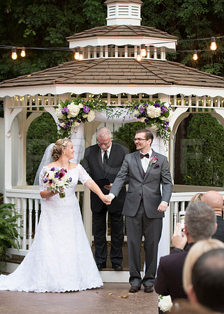 Elizabeth&Jonathan0299