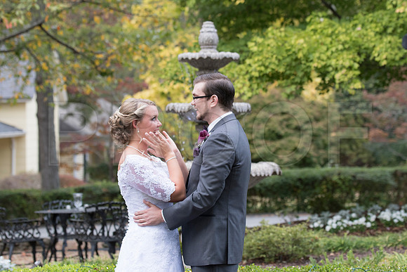 Elizabeth&Jonathan0161