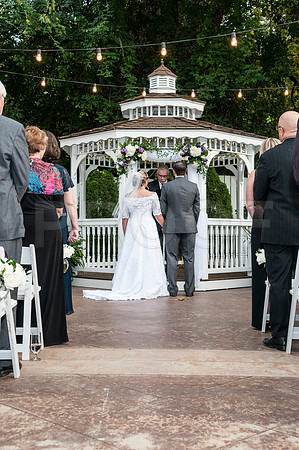 Elizabeth&Jonathan0249