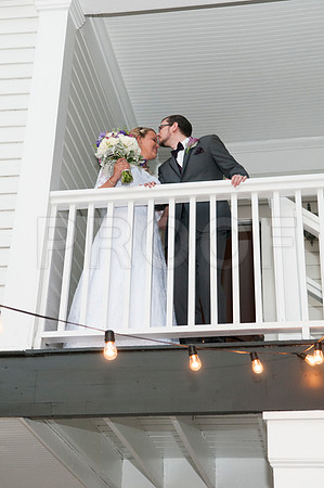 Elizabeth&Jonathan0313