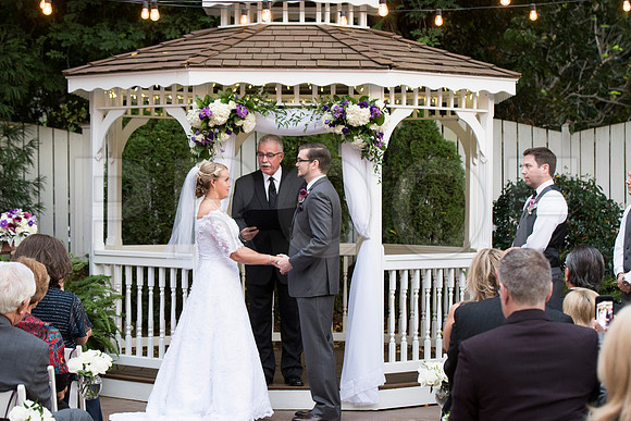 Elizabeth&Jonathan0275