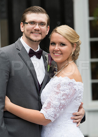Elizabeth&Jonathan0172