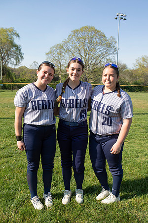 SKHSSoftball0011