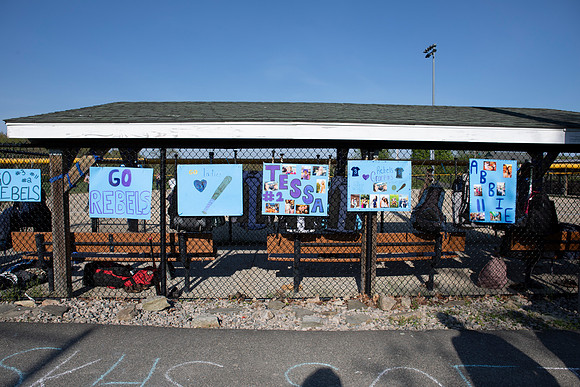 SKHSSoftball0019