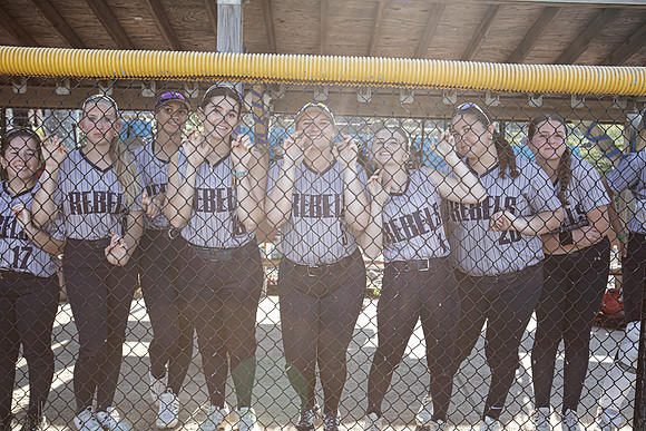 SKHSSoftball0028