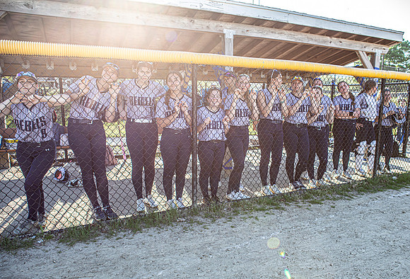 SKHSSoftball0029