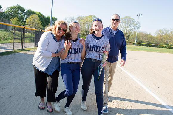 SKHSSoftball0050