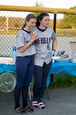 SKHSSoftball0066