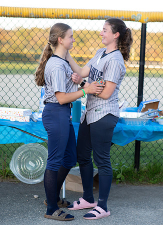 SKHSSoftball0080