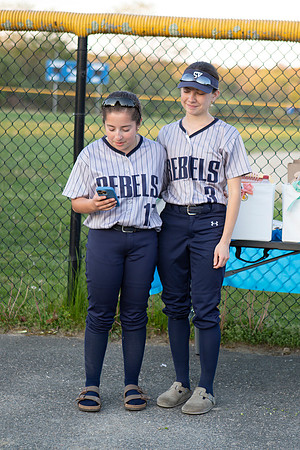 SKHSSoftball0090
