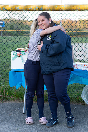 SKHSSoftball0106