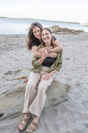 Kristen&Marissa00123