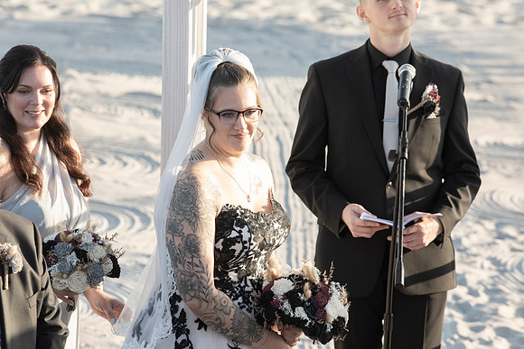 Laura&Laurel00143