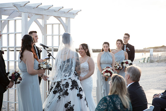 Laura&Laurel00176