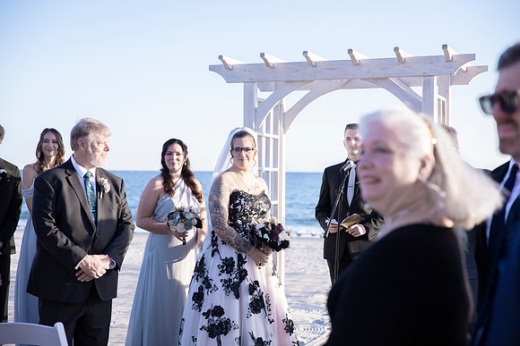 Laura&Laurel00144