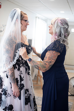 Laura&Laurel00036