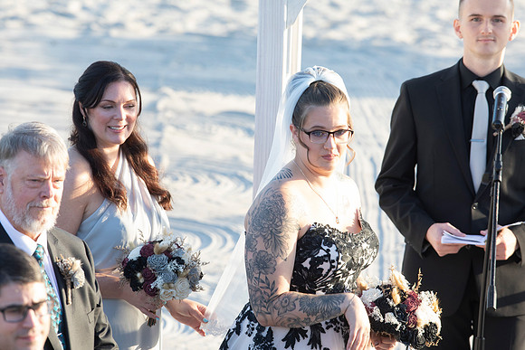Laura&Laurel00137