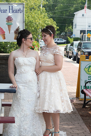 Laura&Emily0049