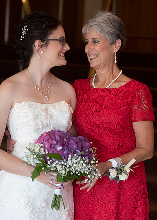 Laura&Emily0121