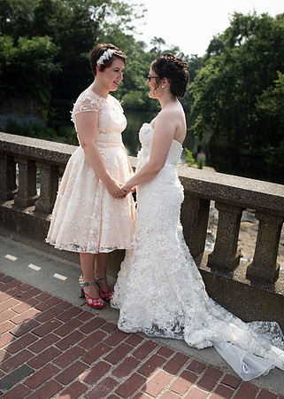 Laura&Emily0010