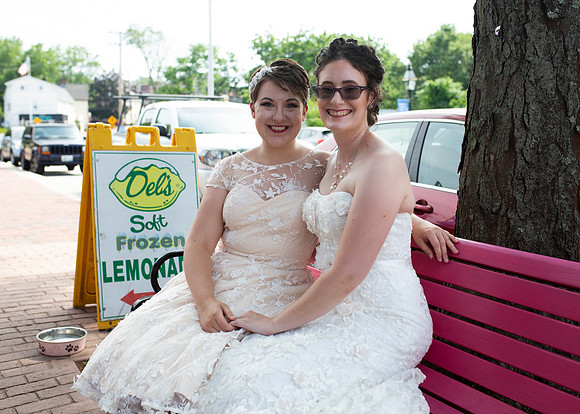 Laura&Emily0044