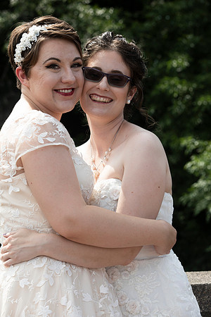 Laura&Emily0013