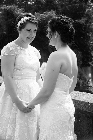 Laura&Emily0004