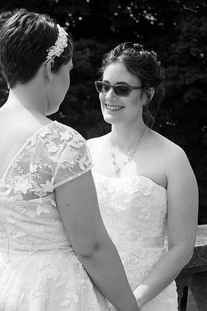 Laura&Emily0006