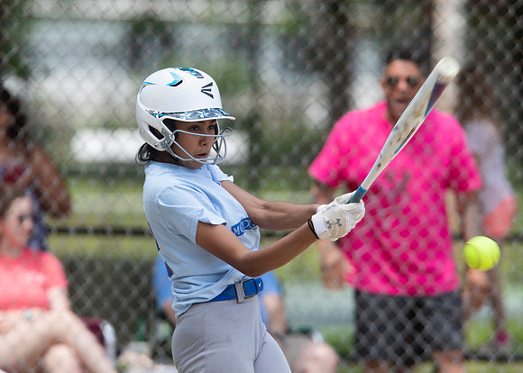 SKSoftball0012
