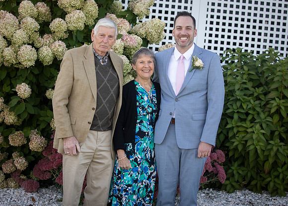 Carly & Bryan0135