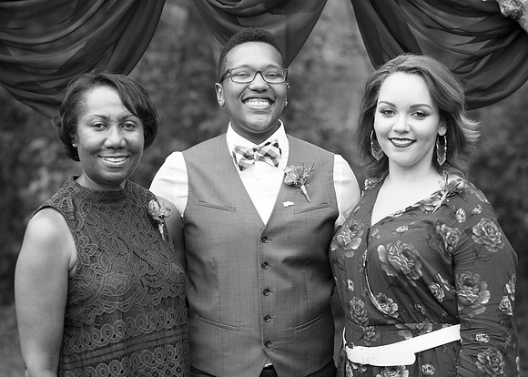 Lauren&Kelly0315