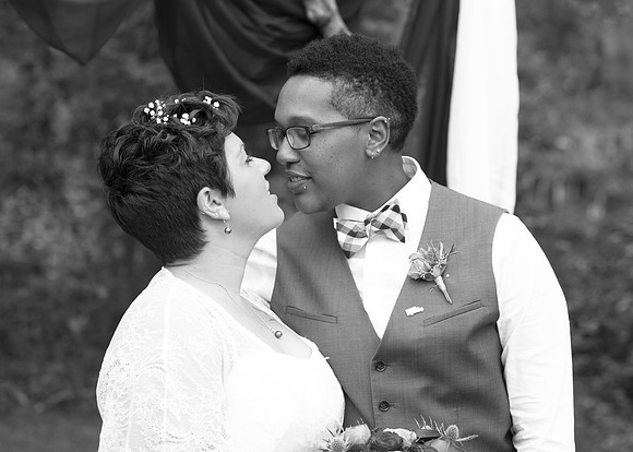 Lauren&Kelly0420
