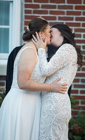 Diana & Madelyn0485