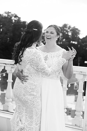 Diana & Madelyn0322
